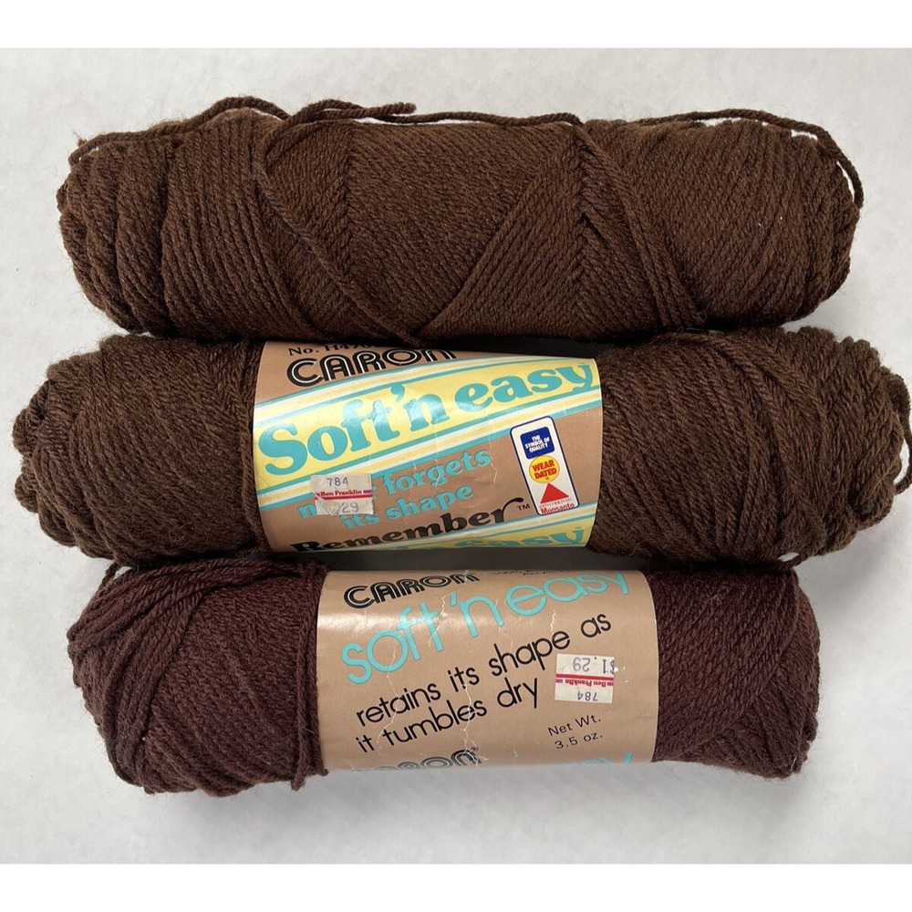 Vintage Caron Soft N Easy Yarn 3 Skeins 4707 Dk Brown 4 Ply Acrylic H4701